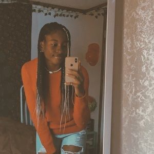 Meet your Posher, Jasmine